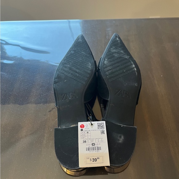 Zara black slides with sharp toe and silver design. Never worn size 38 - Picture 3 of 3